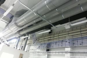 BOD grupės gamykla - plastikinė ventiliacija ir technologiniai vamzdynai
